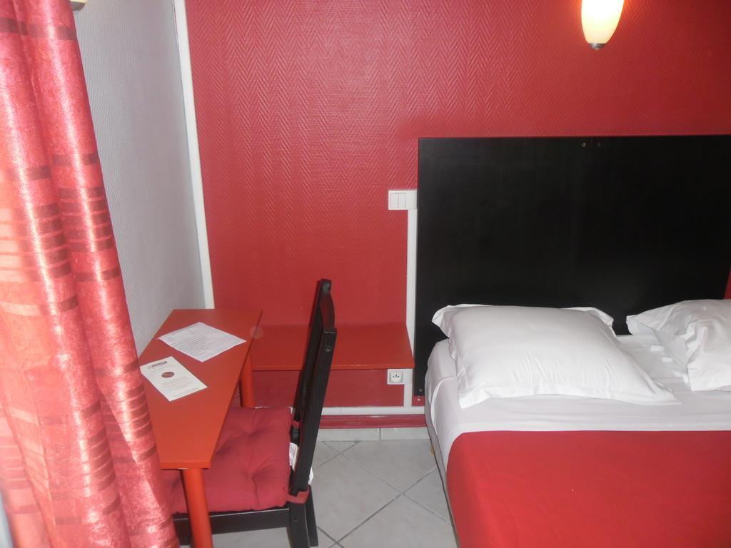 Hipotel Paris Montmartre Gare Du Nord Cameră foto