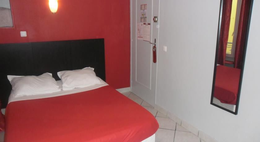Hipotel Paris Montmartre Gare Du Nord Exterior foto